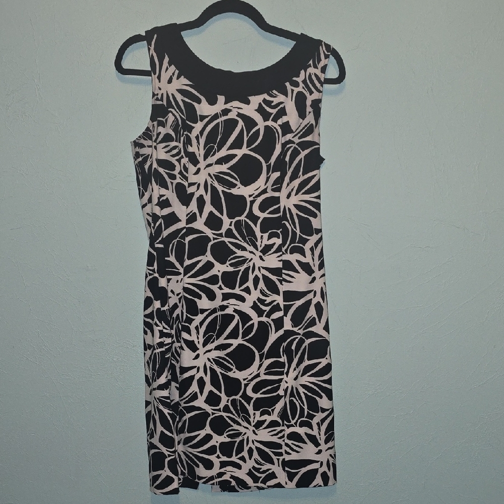 Jessica Howard Black and Pink Floral Mini Dress PETITE